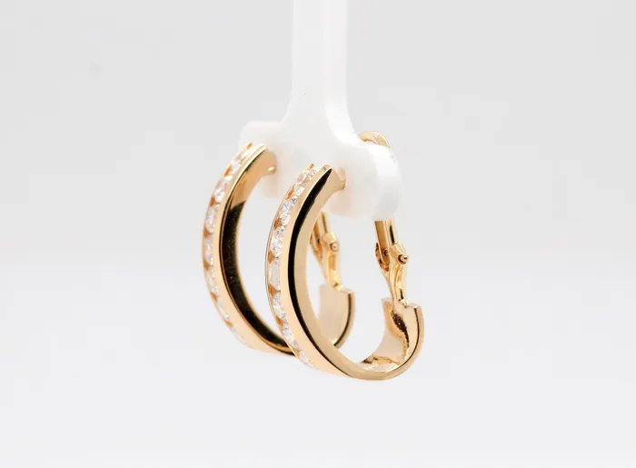 FULLERS PURCHASE FROM PUBLIC 14KY 200 Cttw Diamond Hoop Earrings Earrings