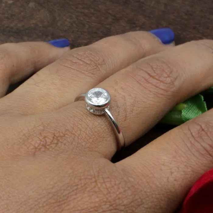 Indian Women Style 925 Solid Silver Ring White CZ Studded Platinum Finish Karizma Jewels Rings