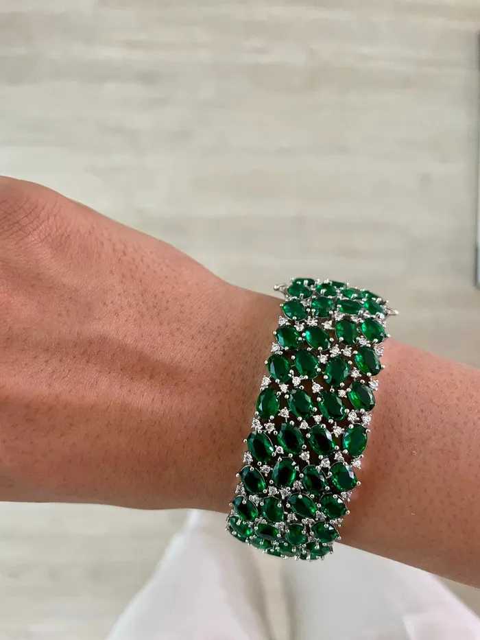 Necklaces PRERTO ECOMMERCE PRIVATE LIMITED Kite Emerald Drops Dimonte Necklace set