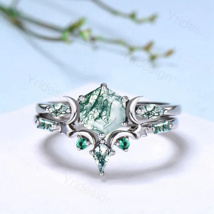 Rings PENFINE Three Stone Moon Star Moss Agate Ring Set Elegant Hexagon Green Agate Engagement Ring Unique Green Gemstone Wedding Ring Set 2pcs Bridal Set