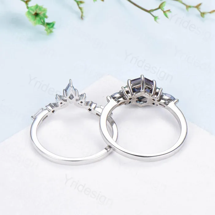 Rings PENFINE Three Stone Moon Star Moss Agate Ring Set Elegant Hexagon Green Agate Engagement Ring Unique Green Gemstone Wedding Ring Set 2pcs Bridal Set Rings PENFINE Three Stone Moon Star Moss Agate Ring Set Elegant Hexagon Green Agate Engagement Ring Unique Green Gemstone Wedding Ring Set 2pcs Bridal Set