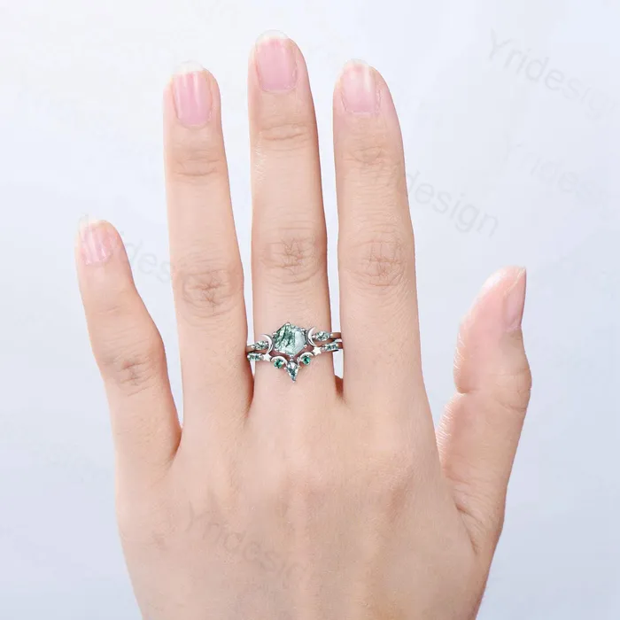 Rings PENFINE Three Stone Moon Star Moss Agate Ring Set Elegant Hexagon Green Agate Engagement Ring Unique Green Gemstone Wedding Ring Set 2pcs Bridal Set Rings PENFINE Three Stone Moon Star Moss Agate Ring Set Elegant Hexagon Green Agate Engagement Ring Unique Green Gemstone Wedding Ring Set 2pcs Bridal Set