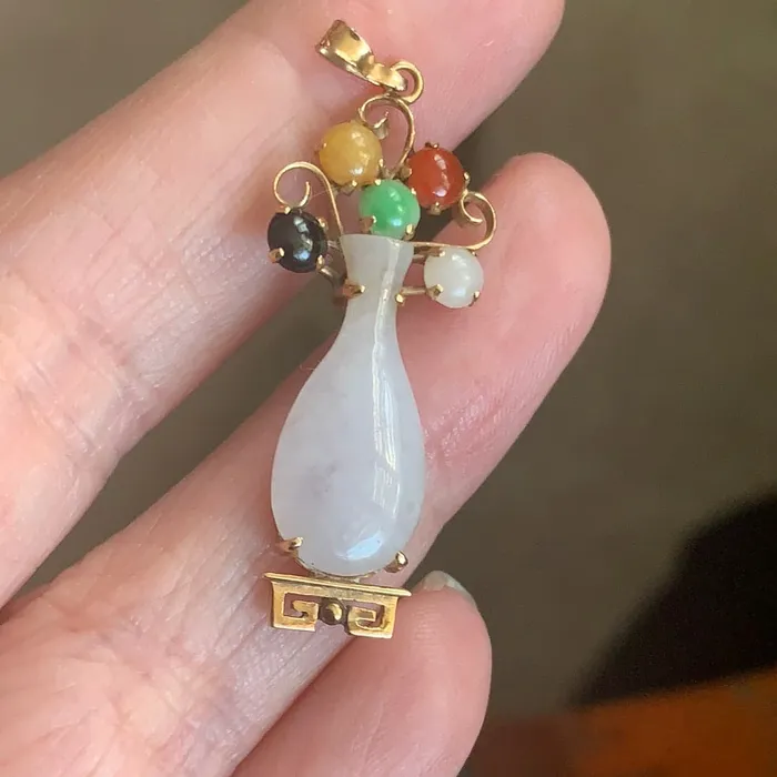 Love Vintage Paris Earrings Jade Flower Vase 14k Gold Vintage