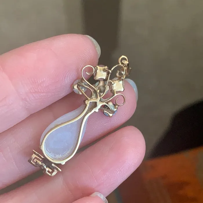 Love Vintage Paris Earrings Jade Flower Vase 14k Gold Vintage