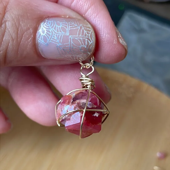 Raspberry Garnet Organic Wire Wrapped Nugget Gold Filled Handmade Vintage Paris Jewelry PreStyled Sets Raspberry Garnet Organic Wire Wrapped Nugget Gold Filled Handmade Vintage Paris Jewelry PreStyled Sets