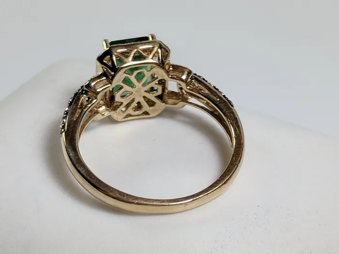 Rings Effy Genuine Emerald and Diamond Halo Ring 14K GoldPreowned The Pink Pigs Animal Lovers Boutique