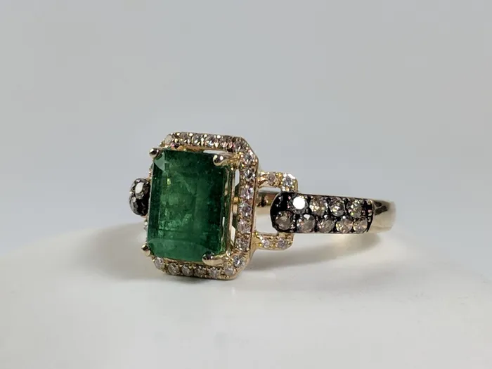 Rings Effy Genuine Emerald and Diamond Halo Ring 14K GoldPreowned The Pink Pigs Animal Lovers Boutique