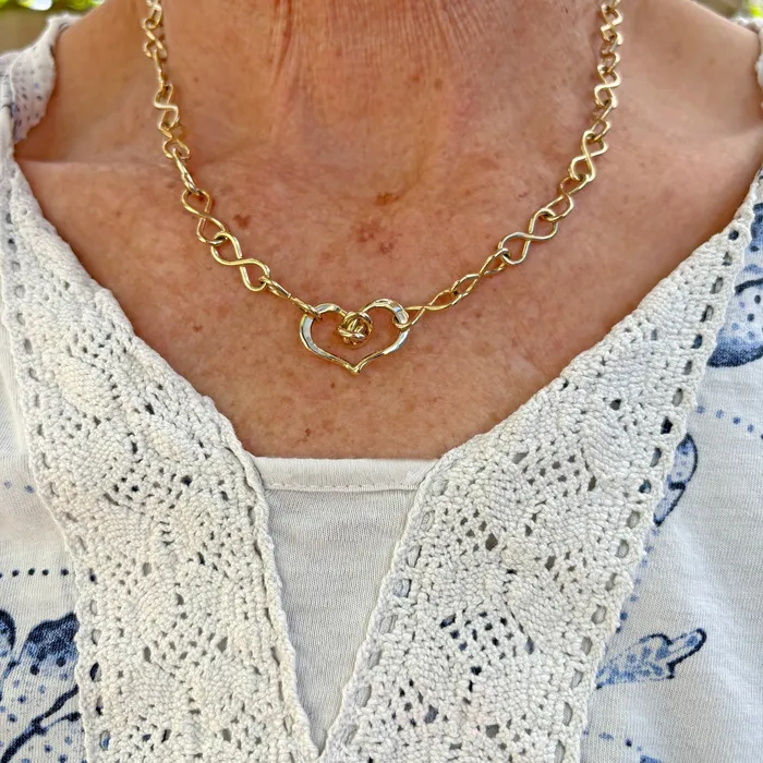 Infinity Heart Necklace Crucian Gold Necklaces