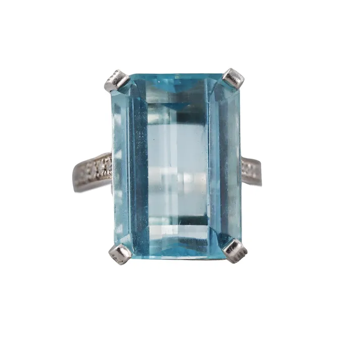 Rings Not Signed Platinum 15ct Aquamarine Diamond Ring