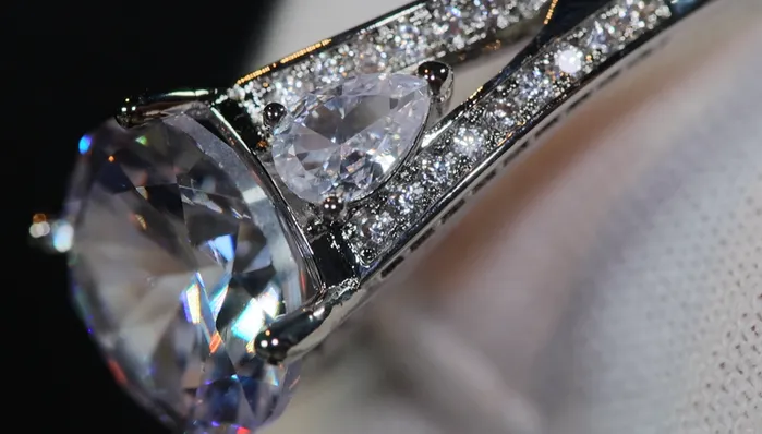 Big Diamond Ring Womens Big Diamond Ring Big Engagement Rings Lab Diamonds London Rings