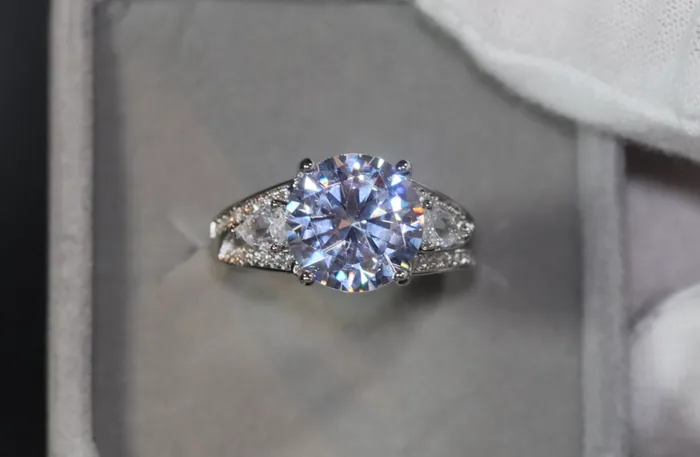 Big Diamond Ring Womens Big Diamond Ring Big Engagement Rings Lab Diamonds London Rings