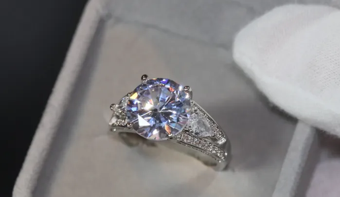 Big Diamond Ring Womens Big Diamond Ring Big Engagement Rings Lab Diamonds London Rings