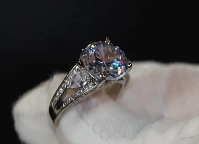 Big Diamond Ring Womens Big Diamond Ring Big Engagement Rings Lab Diamonds London Rings