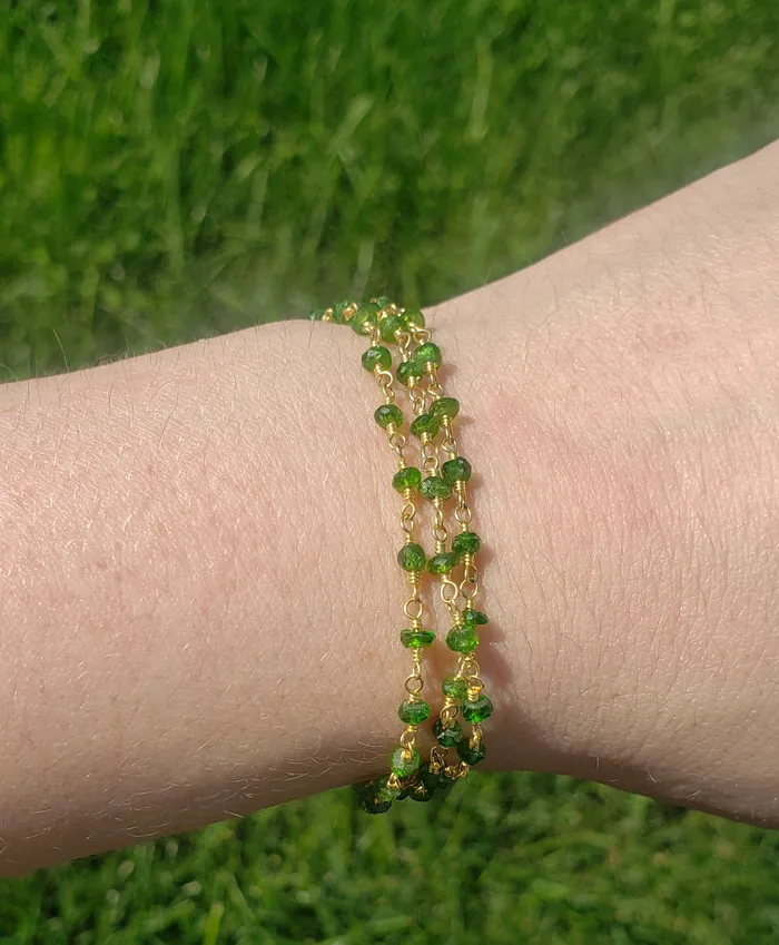 Bracelets AVF AVF Gold Filled Chrome Diopside Moss Aqua Peridot Kyanite Quartz Triple Strand Beaded Bracelet SI3658