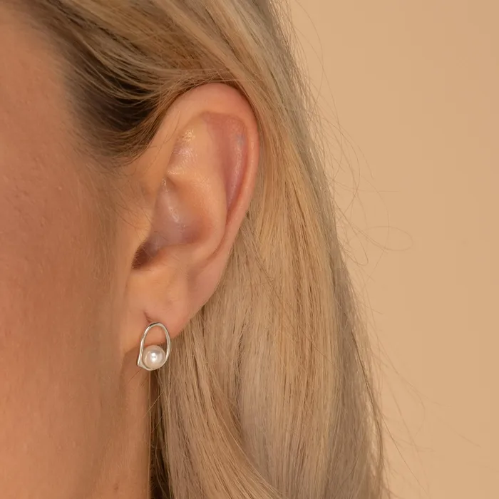 Earrings Camile Stone Floating Pearl Circular Stud Earrings
