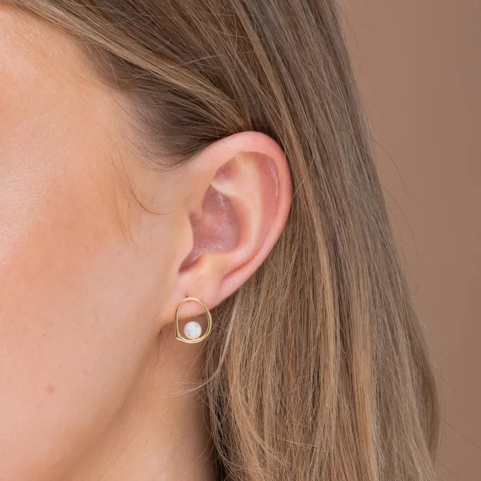 Earrings Camile Stone Floating Pearl Circular Stud Earrings