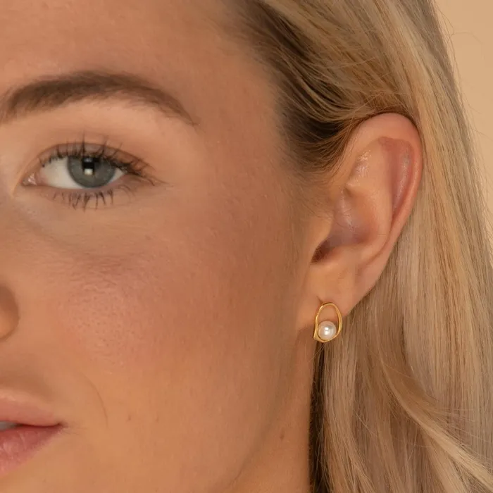 Earrings Camile Stone Floating Pearl Circular Stud Earrings