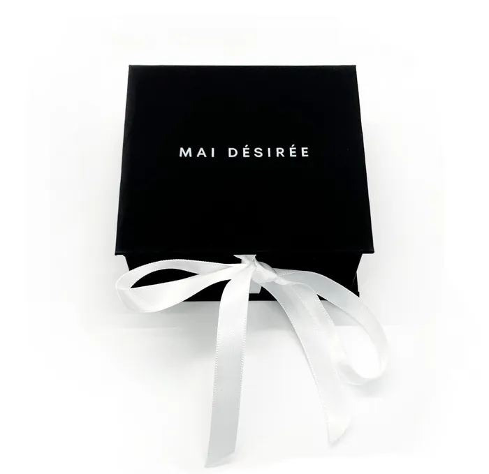 Earrings GOLD HUGGIE HOOP SET Mai Dsire