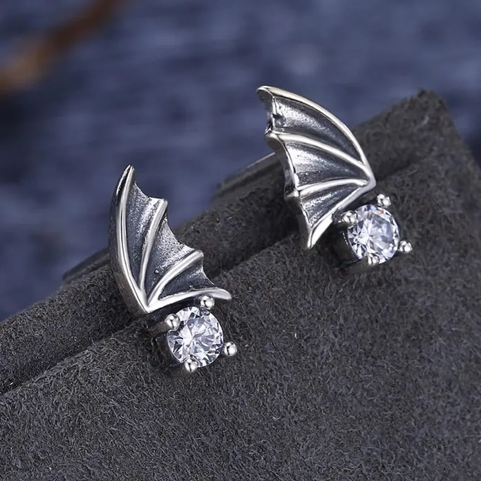Earrings Personalized Jewel Vintage Wing Design Solid 925 Sterling Silver Stud Earrings For Women Round Cubic Zirconia OL Jewelry