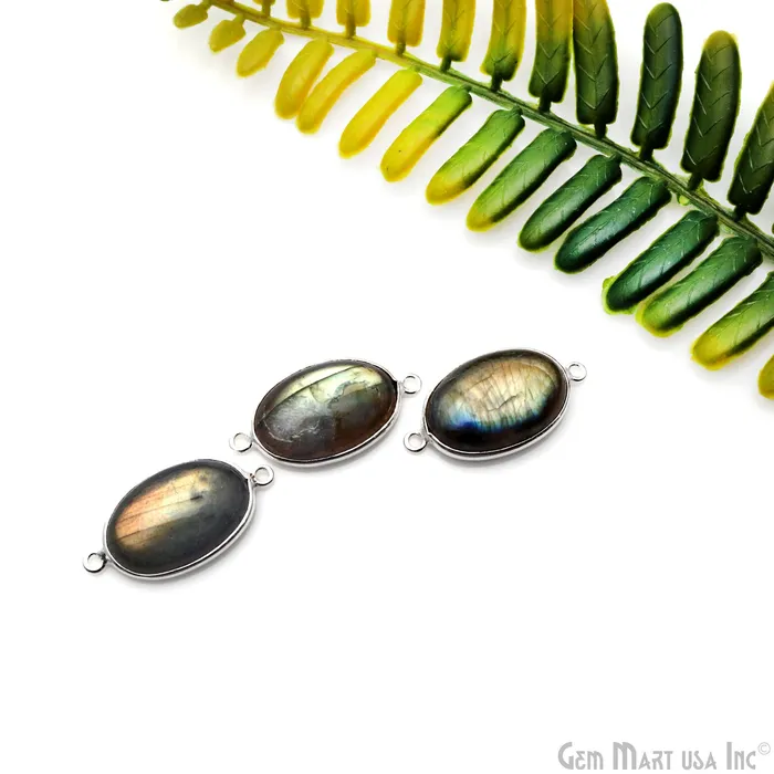 GemmartUSA Rings Flashy Labradorite Cabochon 13x20mm Oval Double Bail Silver Plated Gemstone Connector GemmartUSA Rings Flashy Labradorite Cabochon 13x20mm Oval Double Bail Silver Plated Gemstone Connector