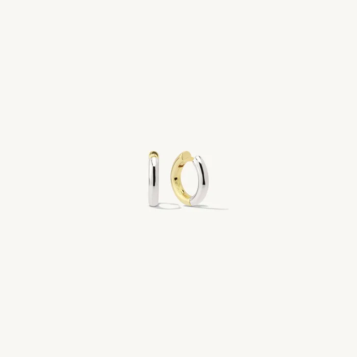 Ideaure Jewlery Earrings Serafina Small Huggie Earrings