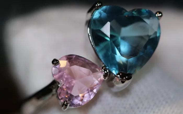 Lab Diamonds London Rings Heart Ring Pink Diamond Ring Blue Diamond Ring Pink and blue diamond heart ring