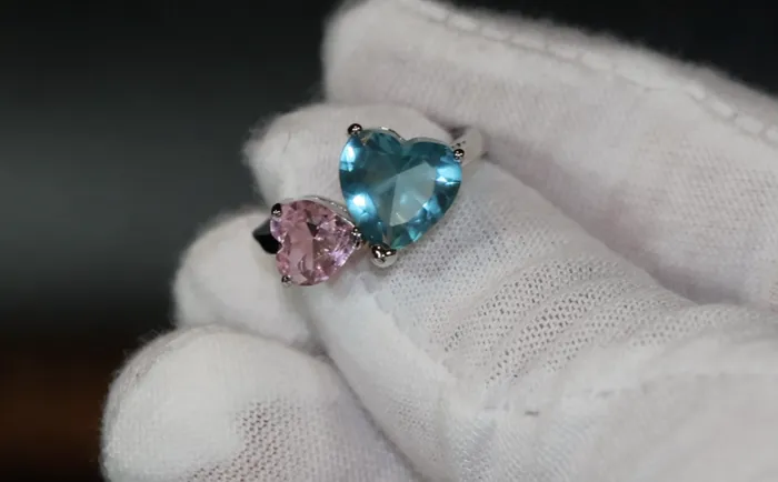 Lab Diamonds London Rings Heart Ring Pink Diamond Ring Blue Diamond Ring Pink and blue diamond heart ring