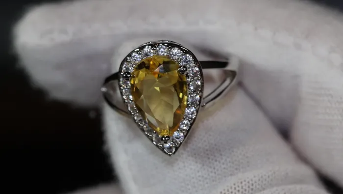 Lab Diamonds London Rings Yellow Diamond Ring Yellow Diamond Engagement Rings Canary Yellow Diamond Ring Pear Shape Ring Pear Engagement Ring Teardrop Ring