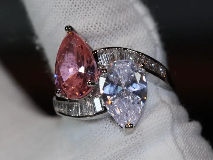 Pink Diamond Ring Teardrop Ring Pear Shape Ring Teardrop Engagement Ring Engagement Ring Diamond Wedding Rings Lab Diamonds London Rings