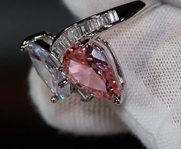 Pink Diamond Ring Teardrop Ring Pear Shape Ring Teardrop Engagement Ring Engagement Ring Diamond Wedding Rings Lab Diamonds London Rings