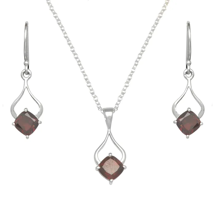 YoTreasure Garnet Solid 925 Sterling Silver Chain Pendant Set Necklaces