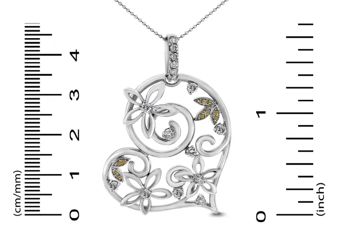 Beauvince Bloom Heart Pendant 085 ct Diamonds in White Gold Necklaces