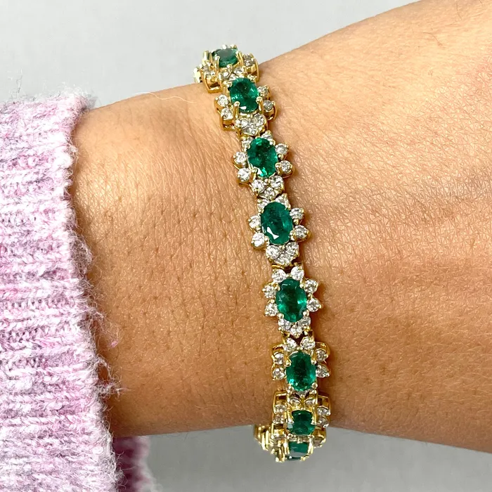 Beauvince Florence Bracelet 1166 ct Diamonds Emeralds in Yellow Gold Beauvince Bracelets