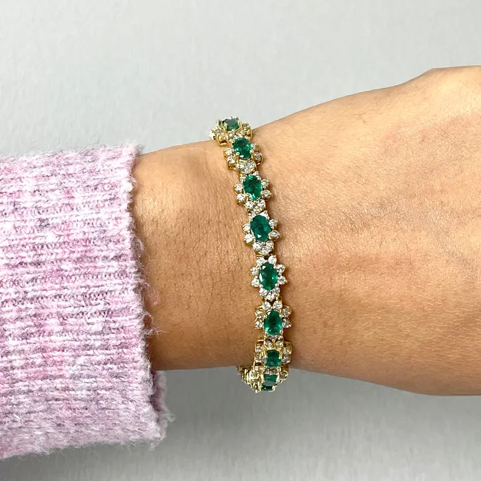 Beauvince Florence Bracelet 1166 ct Diamonds Emeralds in Yellow Gold Beauvince Bracelets