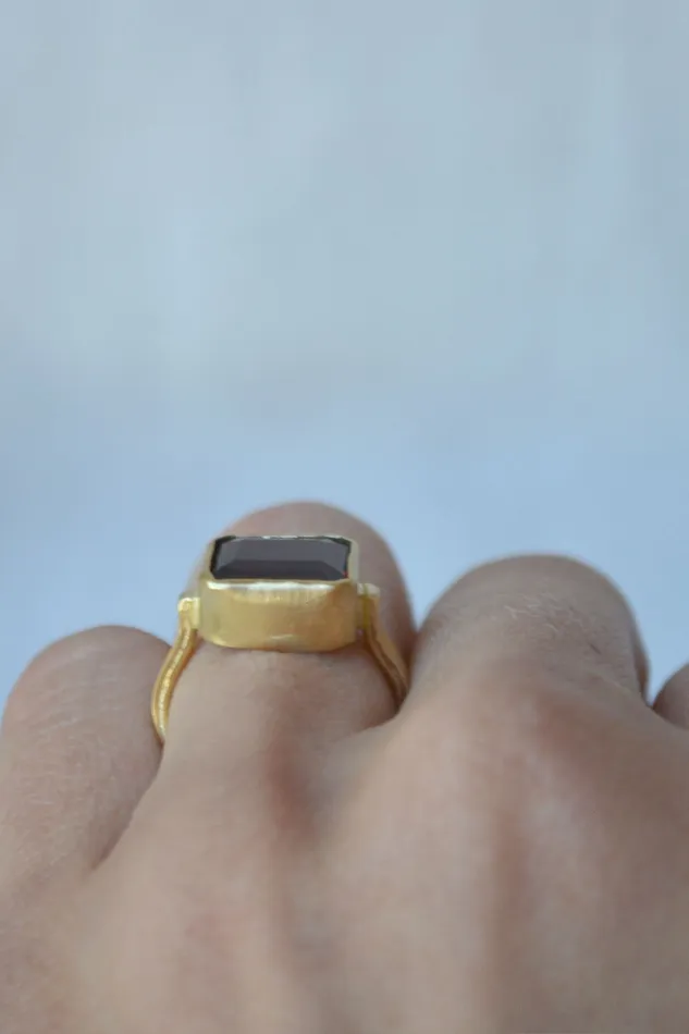 Garnet Ring Charlotte Wendes Rings