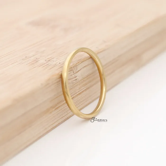 Gold Plated 2mm Wide Glossy Mirror Polished Stainless Steel Plain Band Ring Glitters Rings