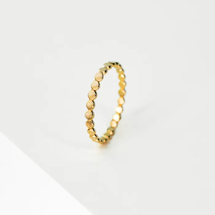 Hammered Dot Band Ring Grayling Rings