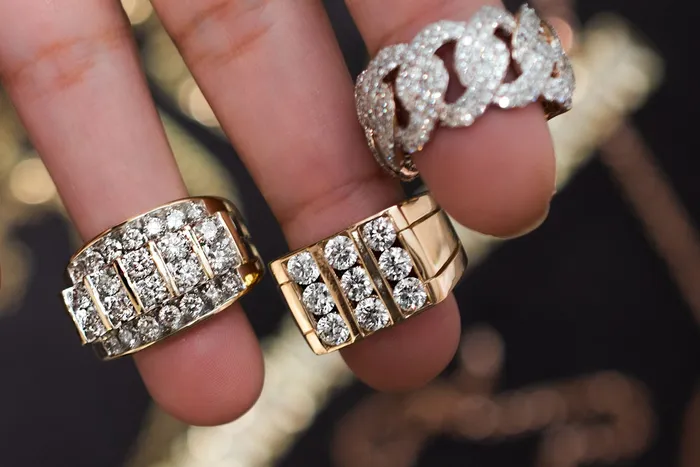 Mens 3 carat Diamond Fashion Ring Crown Jewels Coin Rings