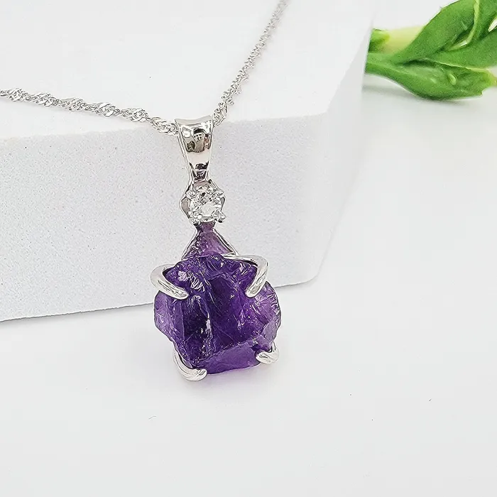 Necklaces Uniquelan Jewelry Raw Amethyst and Quartz Necklace Necklaces Uniquelan Jewelry Raw Amethyst and Quartz Necklace
