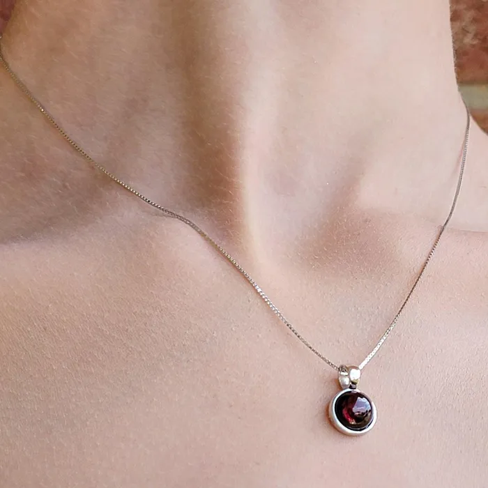 Necklaces Uniquelan Jewelry Real Garnet Bezel Necklace