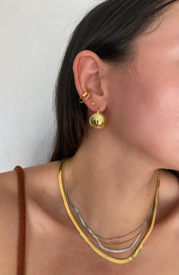 pau jewelry Earrings Lucky Clover gold studs