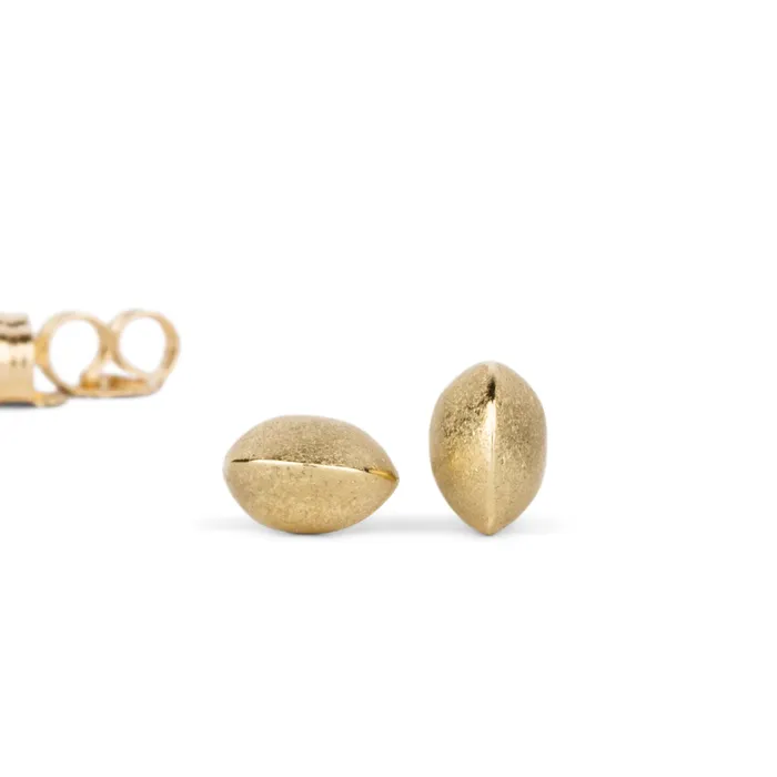 PreStyled Sets Yellow Gold Dewdrop Studs Corey Egan