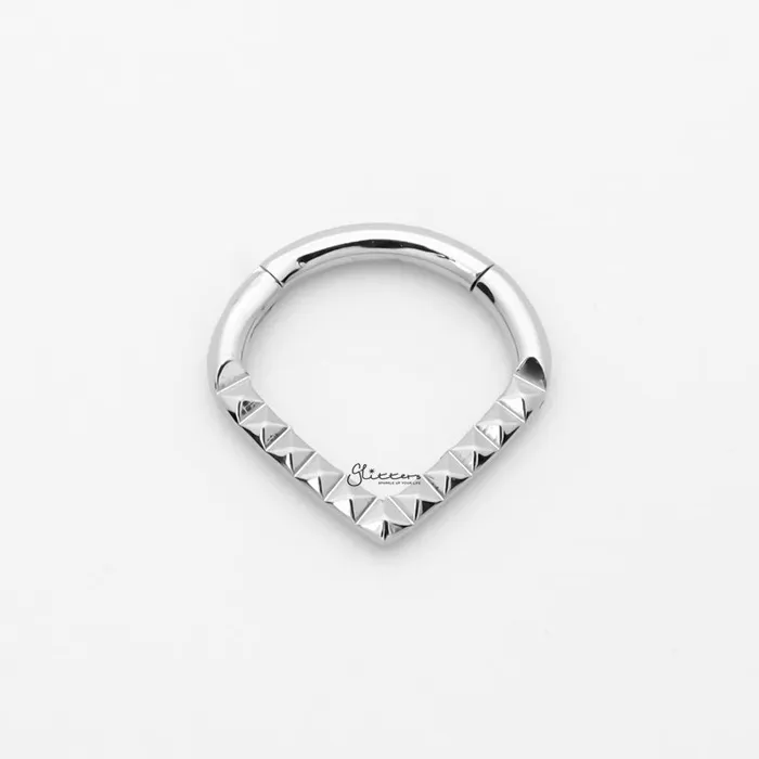 Rings Glitters Pyramid Laser Cut Chevron Hinged Segment Septum Ring Silver