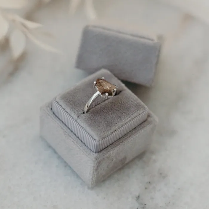 Rings VENVS The Aurora 14k Rose Size 5 Stone OP16 Rockies Ring Box Custom Engraving 0 Rings VENVS The Aurora 14k Rose Size 5 Stone OP16 Rockies Ring Box Custom Engraving 0