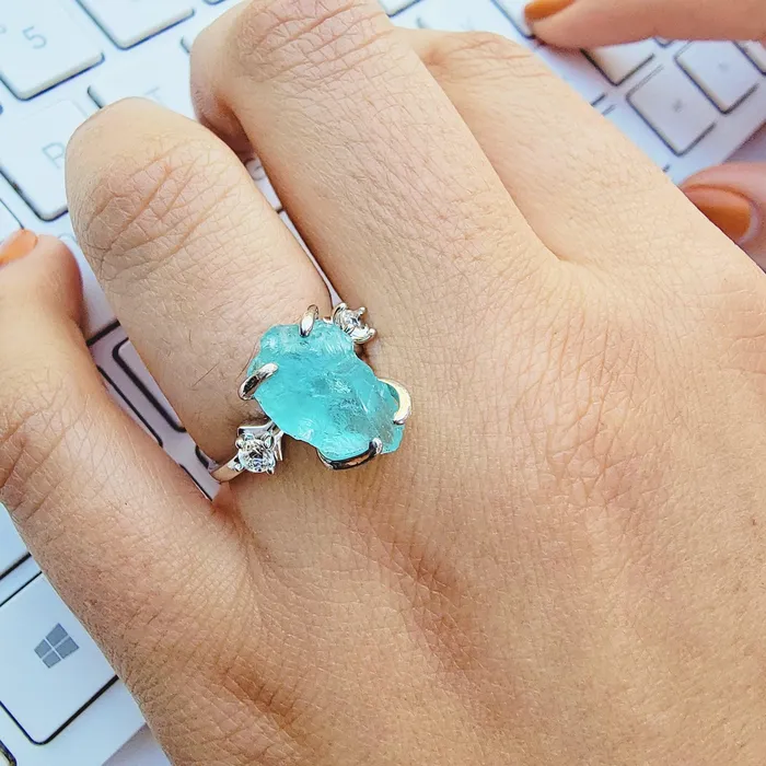Uniquelan Jewelry Raw Apatite Statement Ring Rings