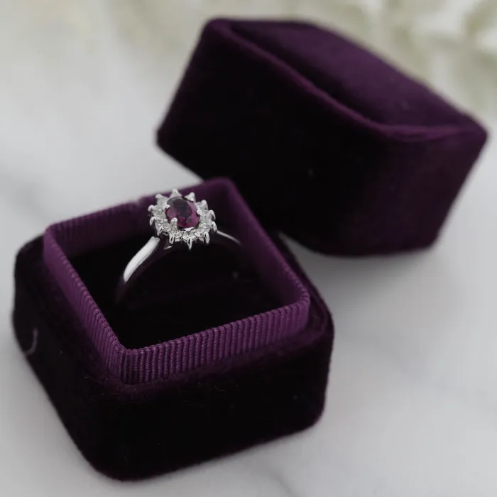 VENVS Rings The Vega 14k Yellow Size 9 Stone OV54 Purple Ring Box Custom Engraving 0 VENVS Rings The Vega 14k Yellow Size 9 Stone OV54 Purple Ring Box Custom Engraving 0